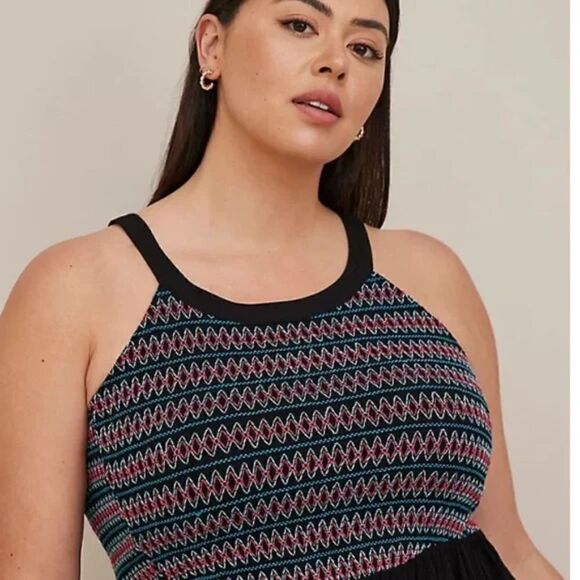 TORRID Gauze Halter Top Size 2X - Picture 3 of 5